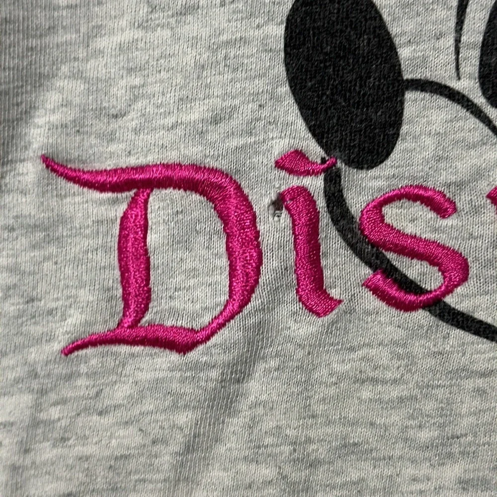 Vintage Single Stitch Embroidered Minnie Mouse T-Shirt - Picture 4 of 6